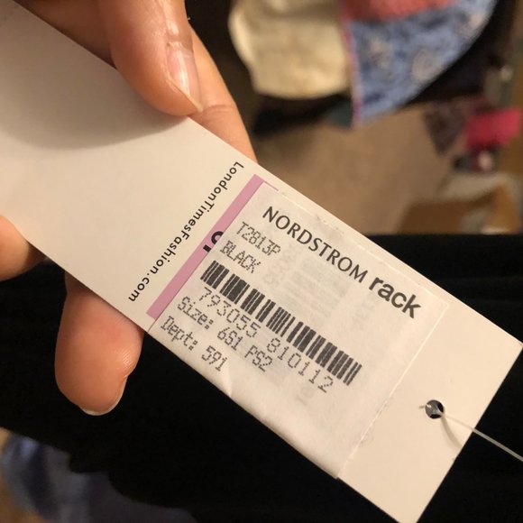 NWT- Black crop leg jumpsuit - Picture 6 of 6